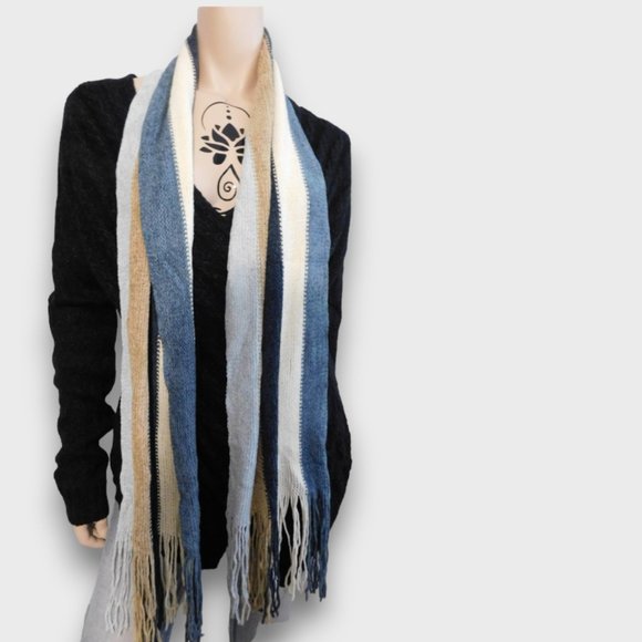 (2for20$) scraf wool - Picture 1 of 2